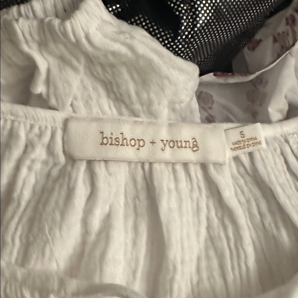 bishop + young 'Playa' White Lightweight‎ Romper - Picture 5 of 10